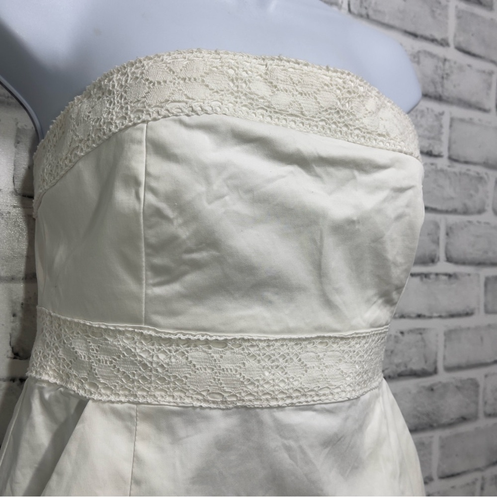 New York & Company White Strapless Lace Detail Pockets, Mini Dress 2 - Picture 2 of 14
